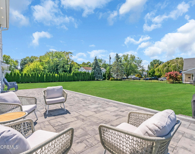 11 Pinewood Avenue - Photo Thumbnail 34