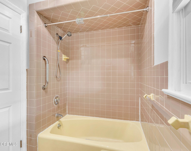 11 Pinewood Avenue - Photo Thumbnail 31