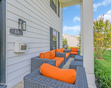 11 Pinewood Avenue - Photo Thumbnail 3