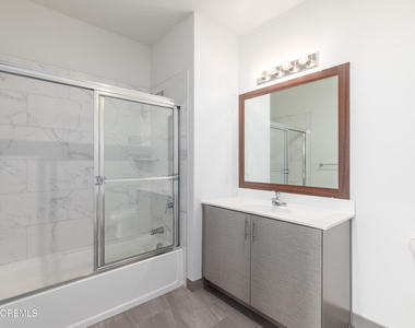 509 Memorial Drive - Photo Thumbnail 6