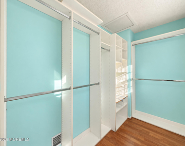 296 Pegasus Road - Photo Thumbnail 12