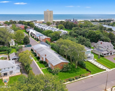 735 Greens Avenue - Photo Thumbnail 20