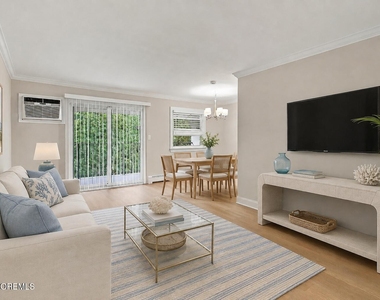 735 Greens Avenue - Photo Thumbnail 2