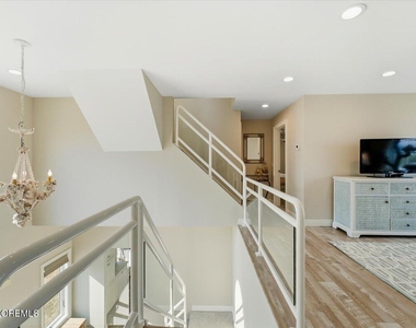 402 Daytona Drive - Photo Thumbnail 22