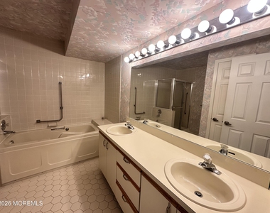 20 A Ventnor Drive - Photo Thumbnail 13