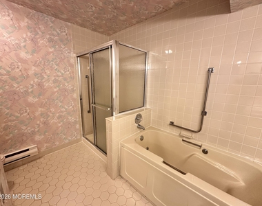 20 A Ventnor Drive - Photo Thumbnail 12