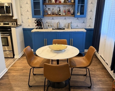 119 Avery Avenue - Photo Thumbnail 2