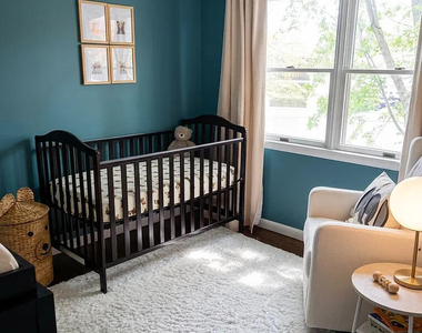 331 W Sylvania Avenue - Photo Thumbnail 9
