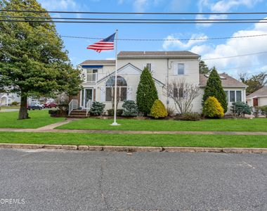 124 Neptune Place - Photo Thumbnail 40