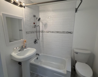 368 Carr Avenue - Photo Thumbnail 6