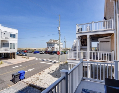 5 Fielder Avenue - Photo Thumbnail 32