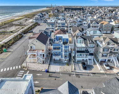 5 Fielder Avenue - Photo Thumbnail 3
