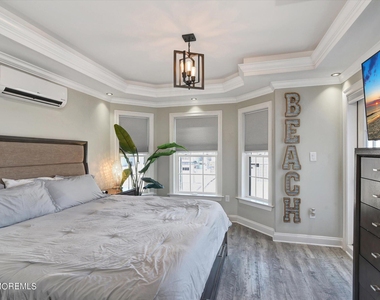 5 Fielder Avenue - Photo Thumbnail 9
