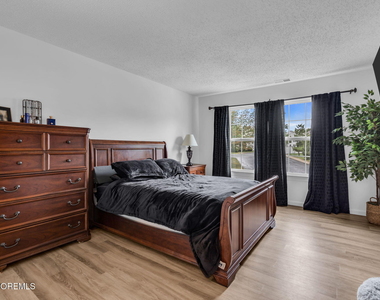 62 Diane Drive - Photo Thumbnail 9
