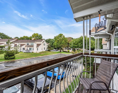 62 Diane Drive - Photo Thumbnail 15