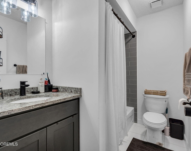 62 Diane Drive - Photo Thumbnail 13