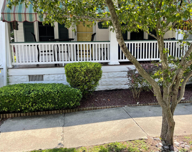 56 Franklin Avenue - Photo Thumbnail 2
