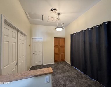 3953 E Flossmoor Avenue - Photo Thumbnail 13