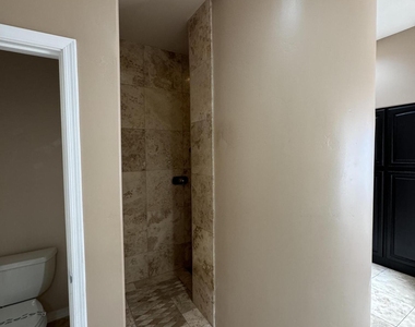 3953 E Flossmoor Avenue - Photo Thumbnail 19