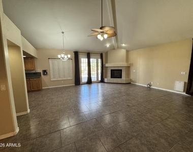 3953 E Flossmoor Avenue - Photo Thumbnail 3