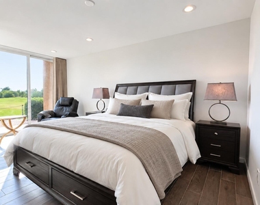 7401 N Scottsdale Road - Photo Thumbnail 11