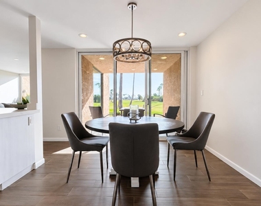 7401 N Scottsdale Road - Photo Thumbnail 10