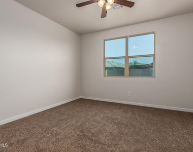 4123 S 97th Drive - Photo Thumbnail 15