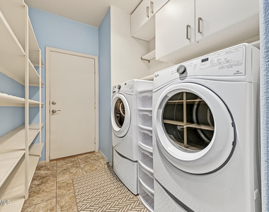2664 S Southwind Drive - Photo Thumbnail 29
