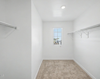 40320 W Bravo Drive - Photo Thumbnail 19