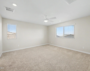 40320 W Bravo Drive - Photo Thumbnail 14