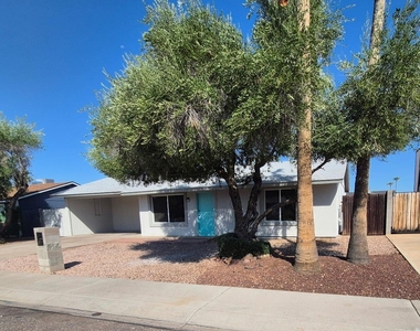 3310 E Angela Drive - Photo Thumbnail 1