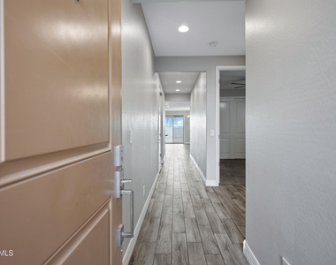 25602 S 224th Place - Photo Thumbnail 5