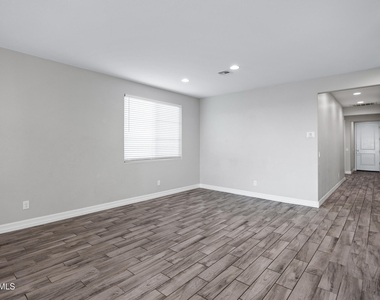 25602 S 224th Place - Photo Thumbnail 9