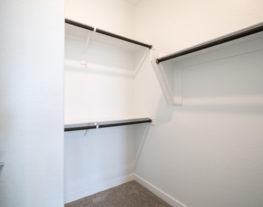 8326 E Prairie Avenue - Photo Thumbnail 22