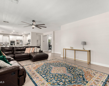 20365 E Sonoqui Boulevard - Photo Thumbnail 3
