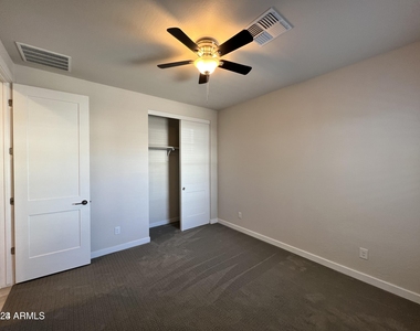 1377 E Avenida Isabela -- - Photo Thumbnail 15
