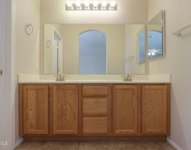 1767 E Sycamore Road - Photo Thumbnail 17