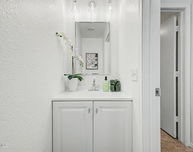 7500 E Deer Valley Road - Photo Thumbnail 11