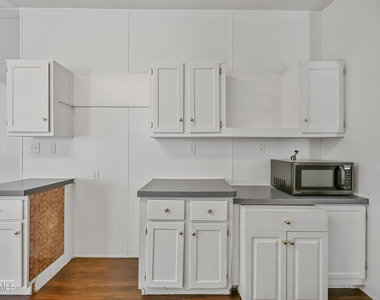 8601 N 103rd Avenue - Photo Thumbnail 10