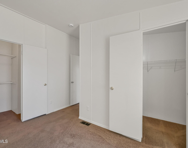 8601 N 103rd Avenue - Photo Thumbnail 19