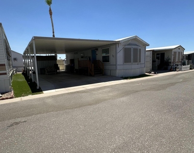 146 N Merrill Road N - Photo Thumbnail 2