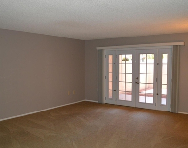 19238 N Camino Del Sol -- - Photo Thumbnail 2