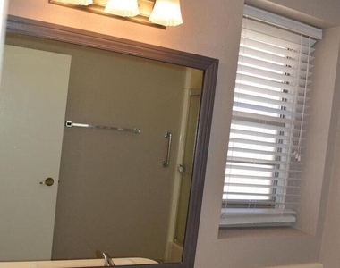19238 N Camino Del Sol -- - Photo Thumbnail 16