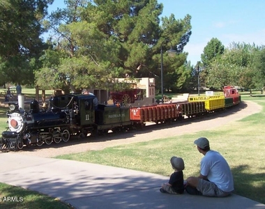 8300 E Via De Ventura -- - Photo Thumbnail 29