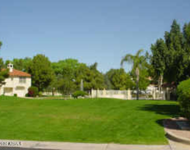 8300 E Via De Ventura -- - Photo Thumbnail 21