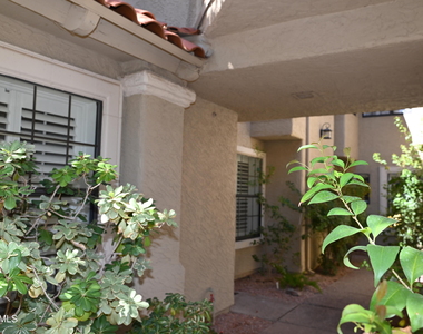 8300 E Via De Ventura -- - Photo Thumbnail 3