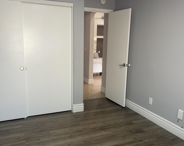 14927 N 133rd Lane - Photo Thumbnail 27
