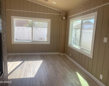 14927 N 133rd Lane - Photo Thumbnail 20