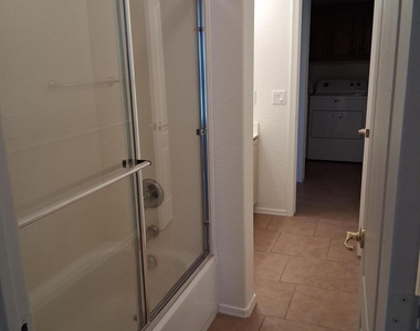 12727 W Milton Drive - Photo Thumbnail 17