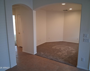 12727 W Milton Drive - Photo Thumbnail 4